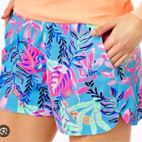 [Lilly Pulitzer] Ocean View Shorts - Picture 6 of 8